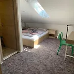 Roompoint 3* Lublana