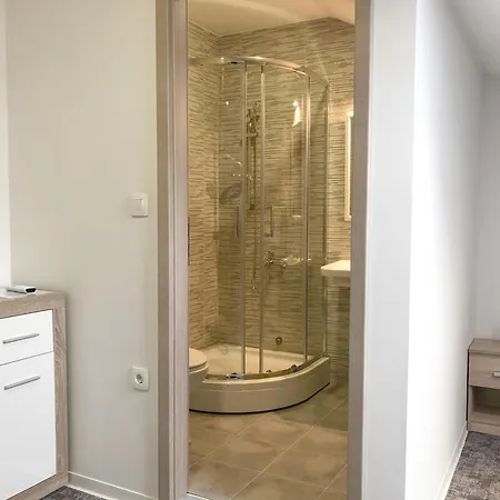 Roompoint 3* Ljubljana