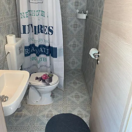 Roompoint Nočitev z zajtrkom 3*